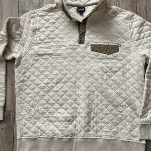 Patagonia Cream and Tan Crewneck Sweater